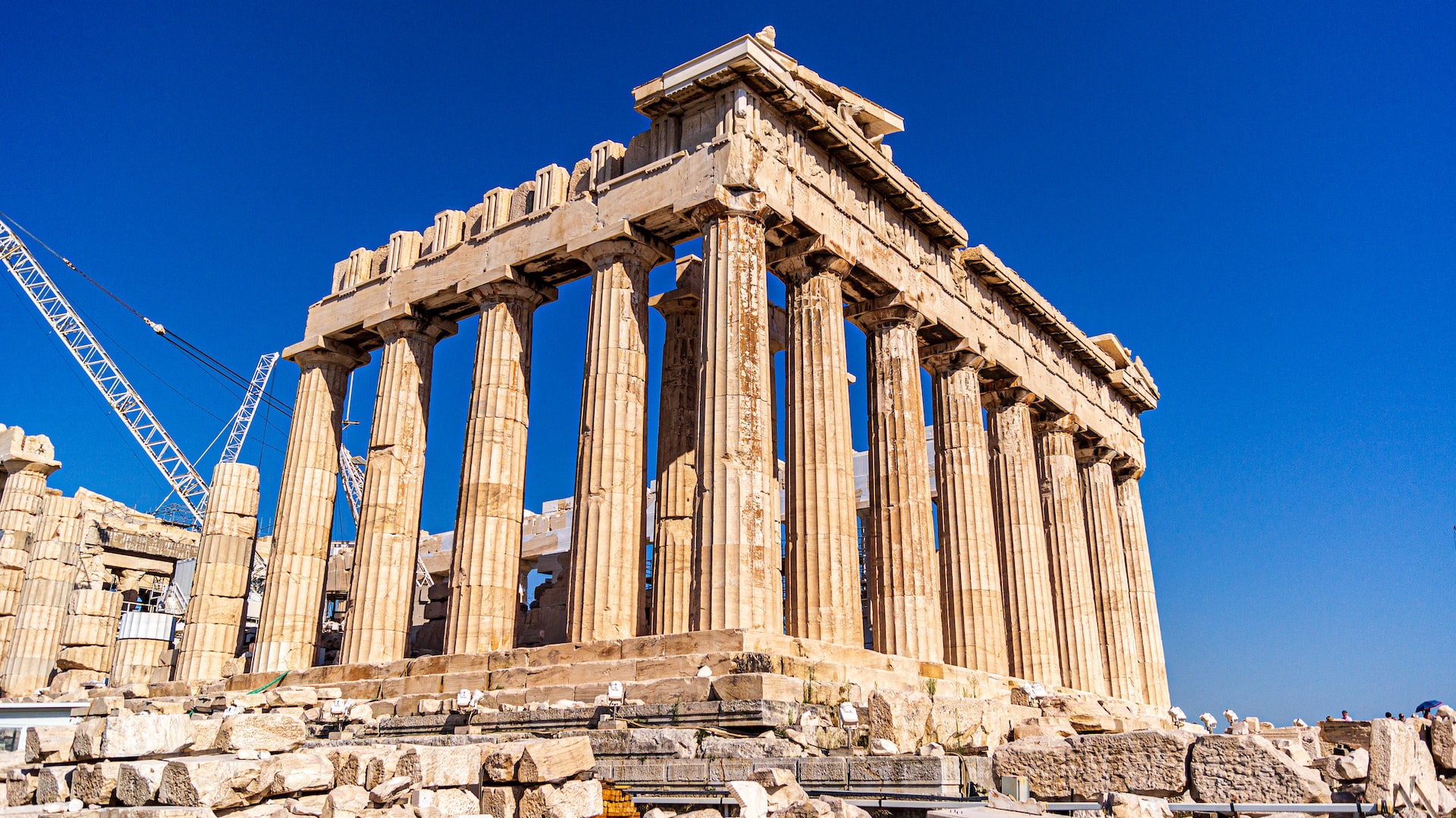 Quần thể Acropolis với những kiến trúc ấn tượng