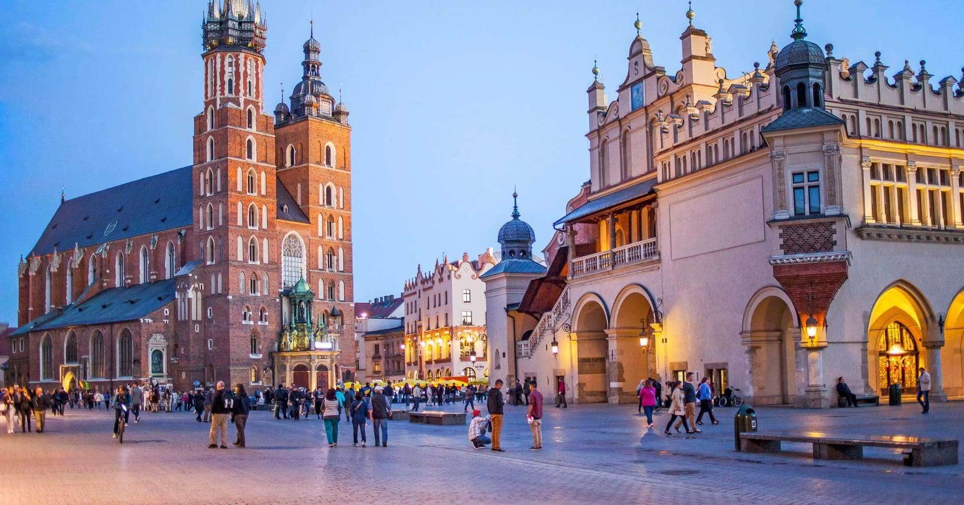 Ba Lan: Chuyến Phiêu Lưu Đến Miền Đất Của Những Câu Chuyện Cổ Tích và Di Sản Hùng Vĩ