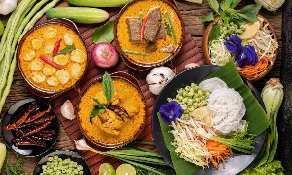 Món trứng cuộn cua của Jay Fai