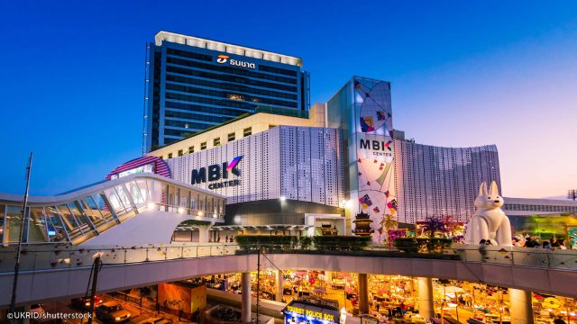 MBK Center, khu mua sắm huyền thoại ở Bangkok