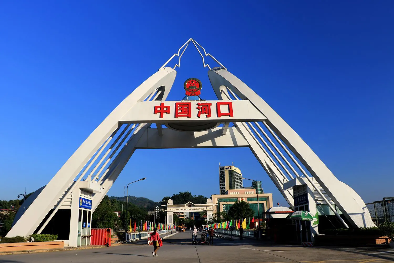 Bình Biên – Kiến Thủy 3N2Đ: Chuyến đi cổ tích ngay sát biên giới!