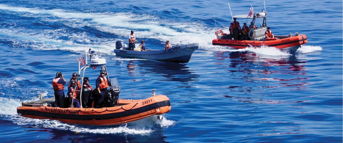 Tàu tuần tra hoặc kiểm soát trên biển