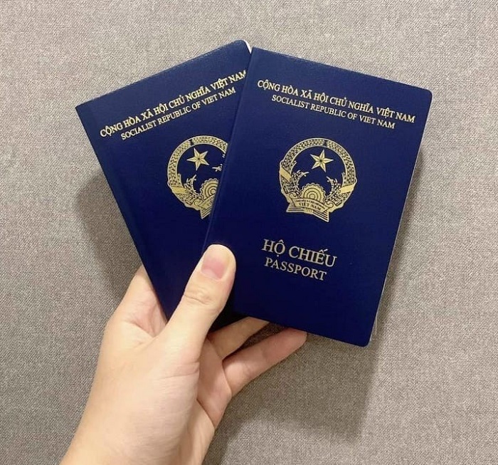 Hình ảnh nhiều cuốn hộ chiếu