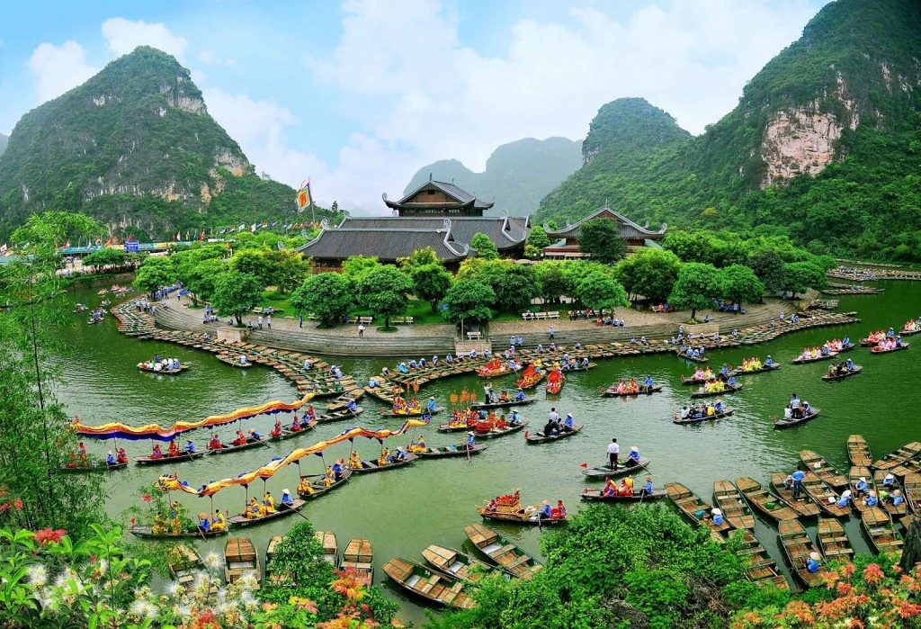 Chuyến Đi Về Miền Diệu Kỳ: Bốn Điểm Nhấn Phía Bắc Việt Nam Khiến Trái Tim Say Đắm!