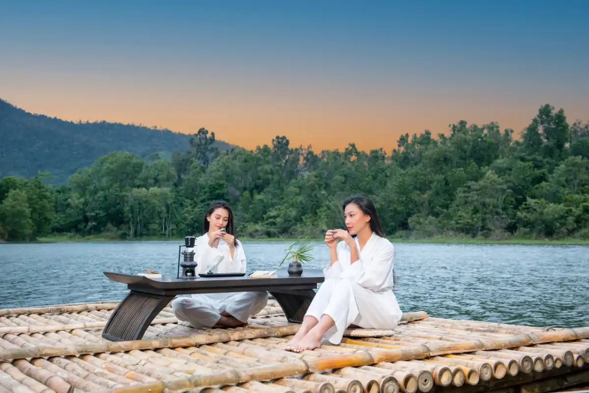 Chuyến Đi Về Miền Ký Ức: Nơi Bình Yên Chờ Đợi 🌾