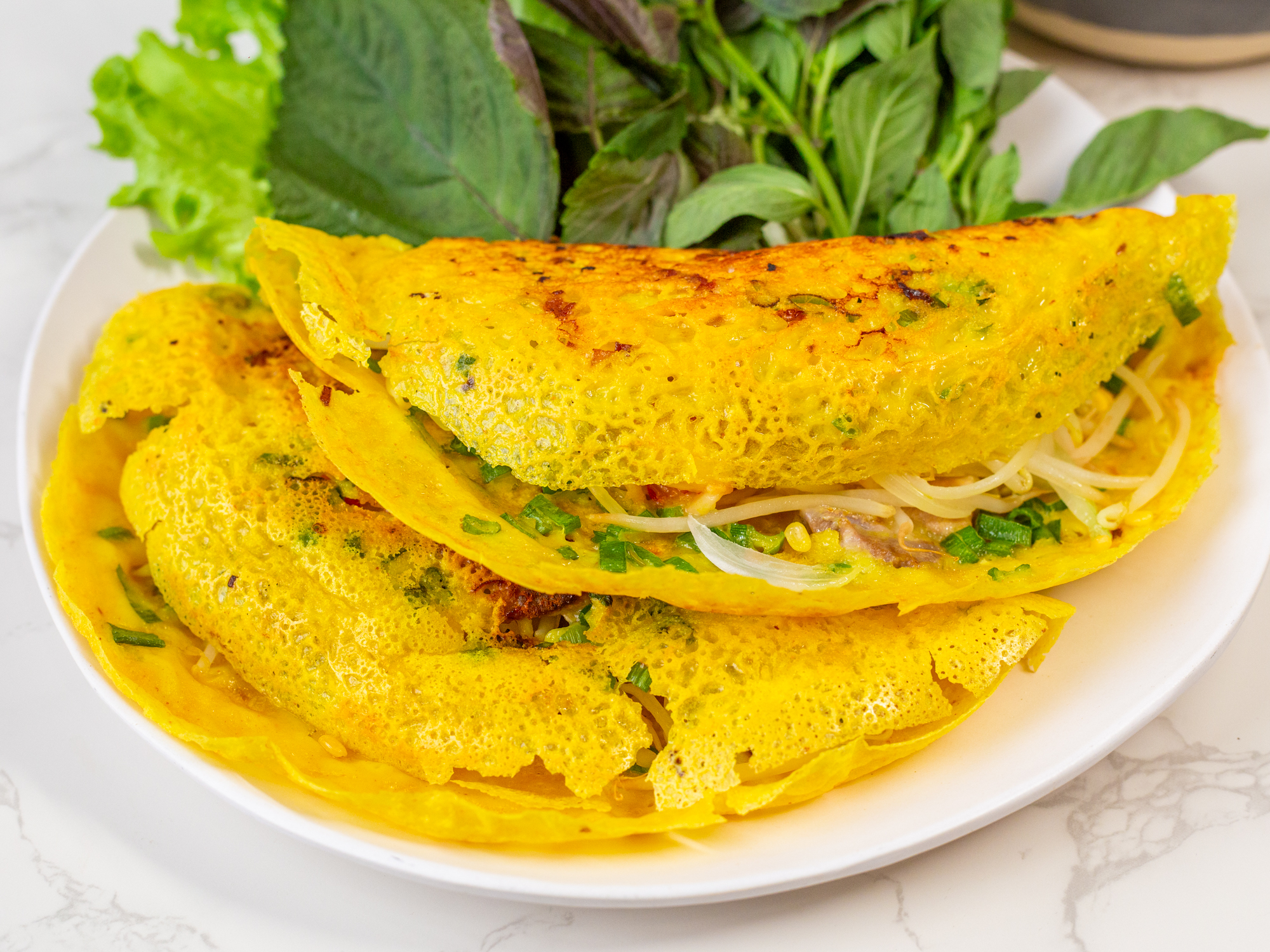 Bánh xèo giòn rụm tại Baby Mustard