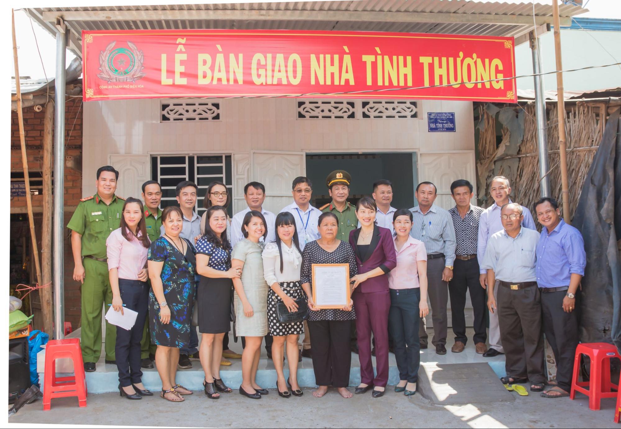 Người dân miền Trung đón Tết ấm áp nhờ chương trình 'Tết đủ đầy – Tết yêu thương'.