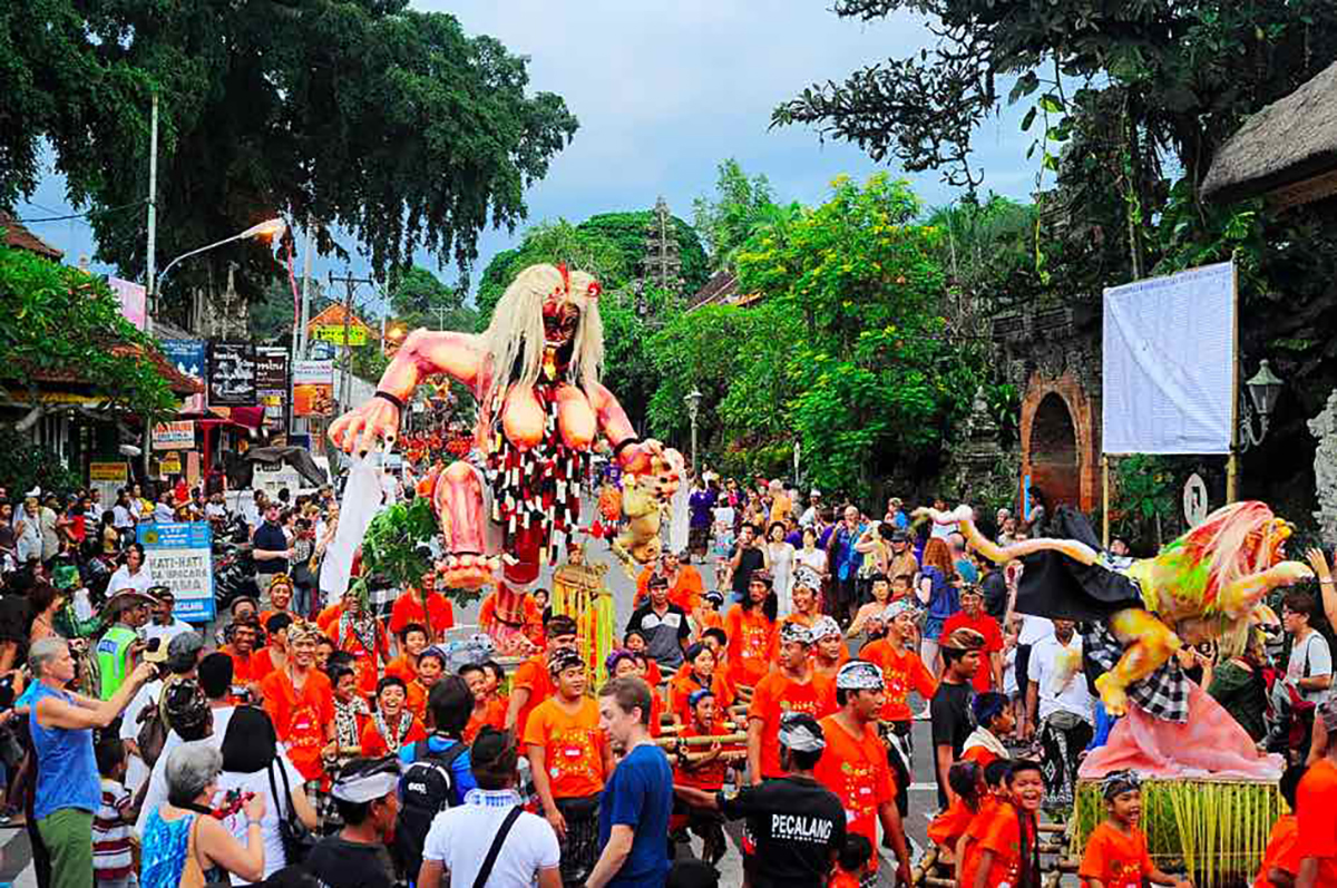 Gợi ý cho du khách vượt qua &#8216;Ngày im lặng&#8217; ở Bali