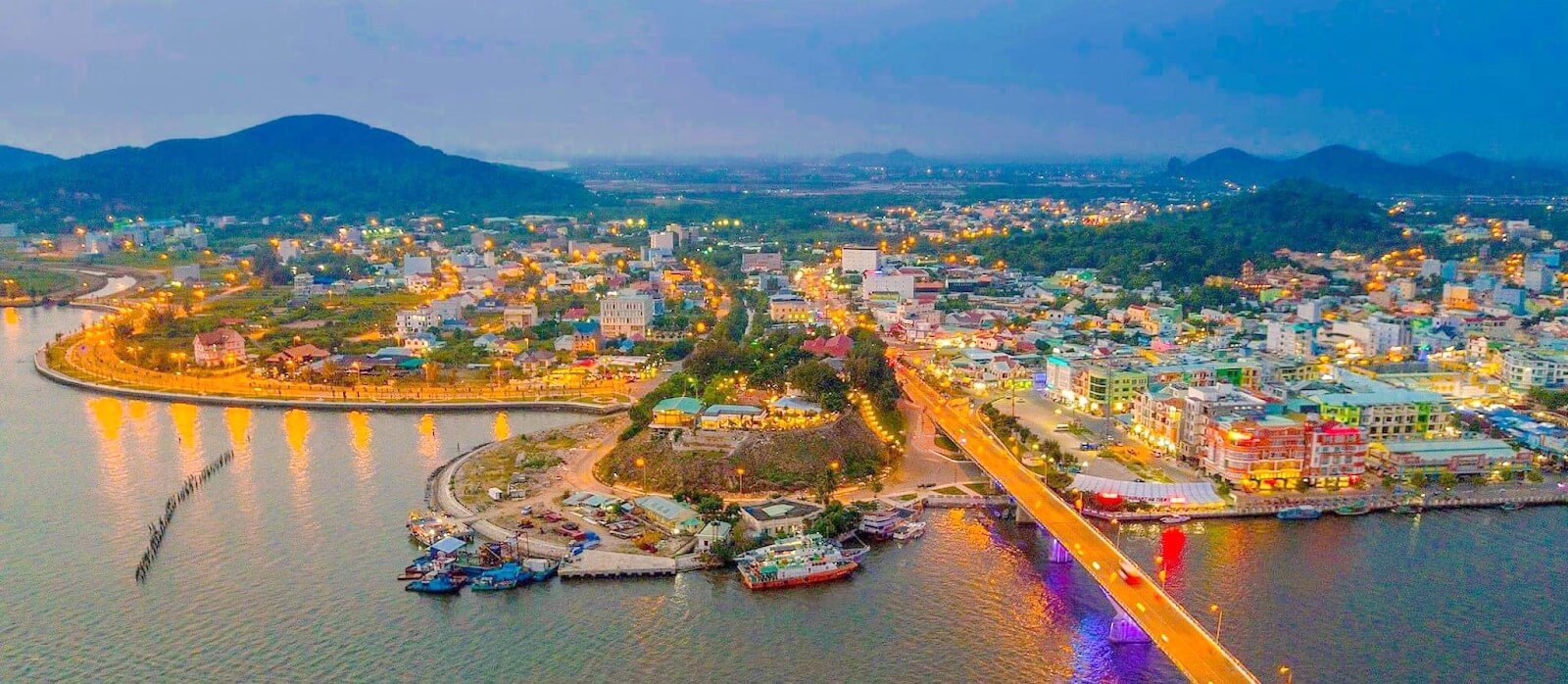 Tu viện Ngọc Tiên nhìn từ trên cao