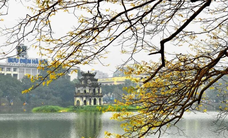 Vẻ đẹp Hồ Gươm