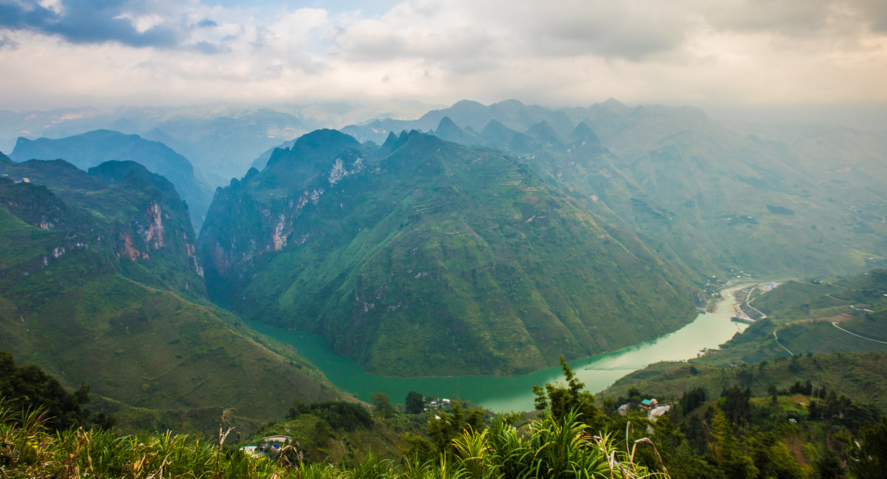 Hoàng Su Phì Mùa Vàng: Hành Trình Lạc Lối Tìm Thấy Bình Yên Nơi Miền Biên Ải