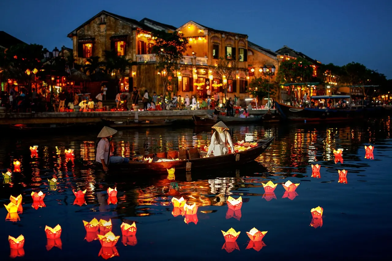 Khung cảnh phố cổ Hội An
