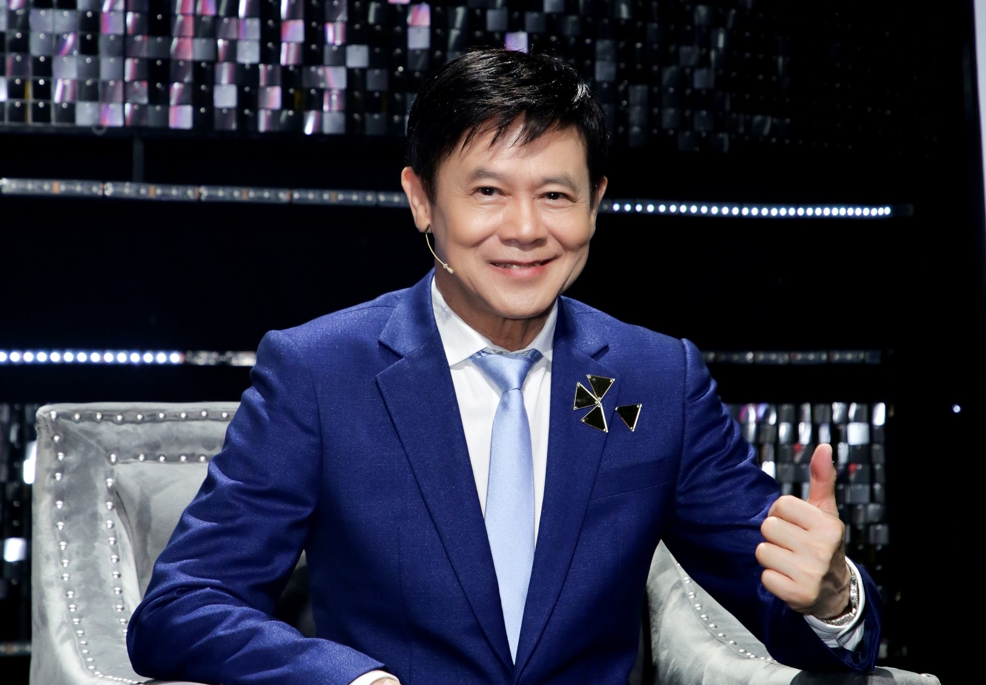 Con đường Thanh Niên tấp nập ở Thái Châu