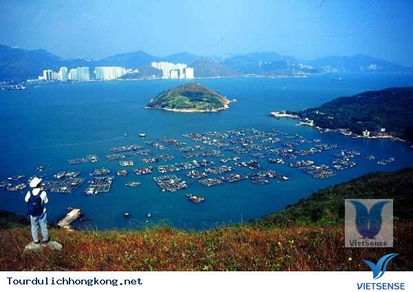 Bãi biển hoang sơ ở Đảo Nam Nha