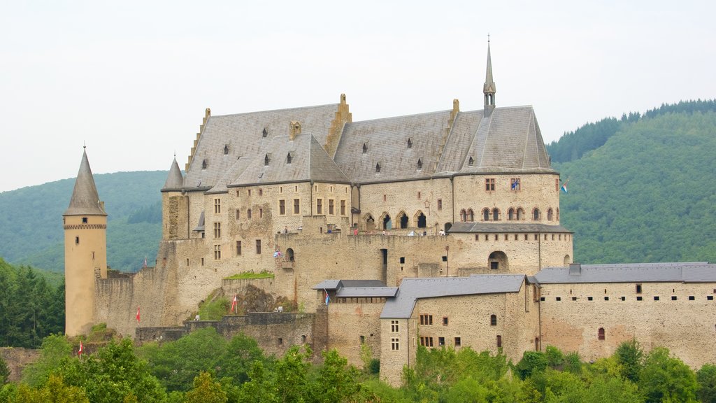 Lối vào Lâu đài Vianden