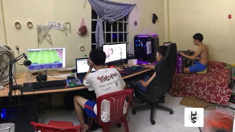 Cung đường đèo núi với cảnh quan ngoạn mục