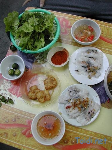 Bánh Cuốn Chả Mực