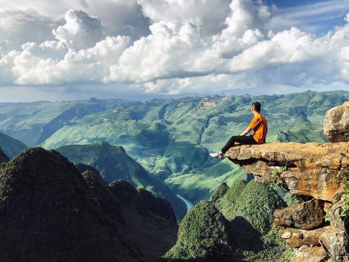 Cảnh đường đèo Mã Pí Lèng