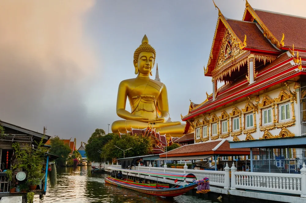 Toàn cảnh thành phố Bangkok về đêm