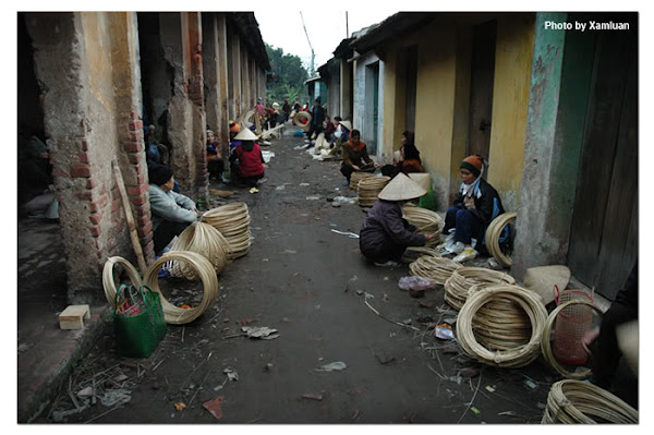 Phiên chợ Làng Chuông