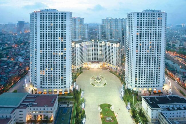 Toàn cảnh Royal City, nơi đặt triển lãm Tỏa III