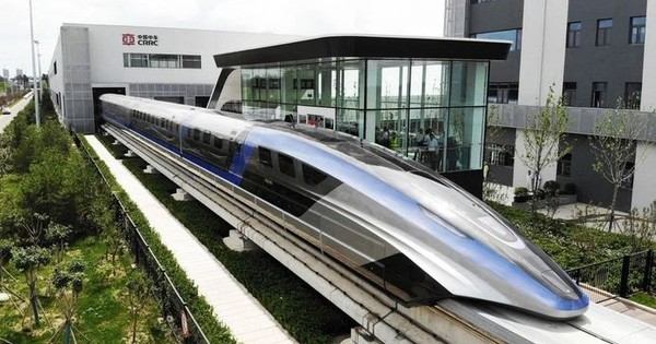 Nội thất hiện đại bên trong toa tàu